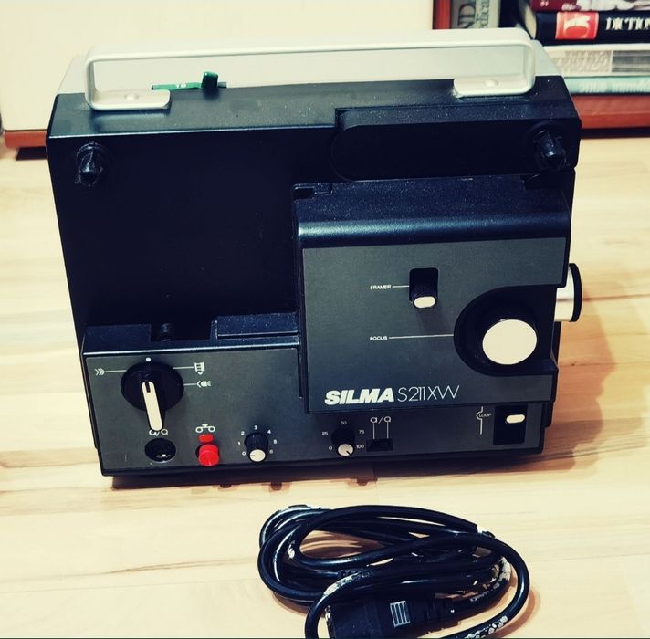 Proiector video Silma S211XW videoproiector retro vintage de colecție
