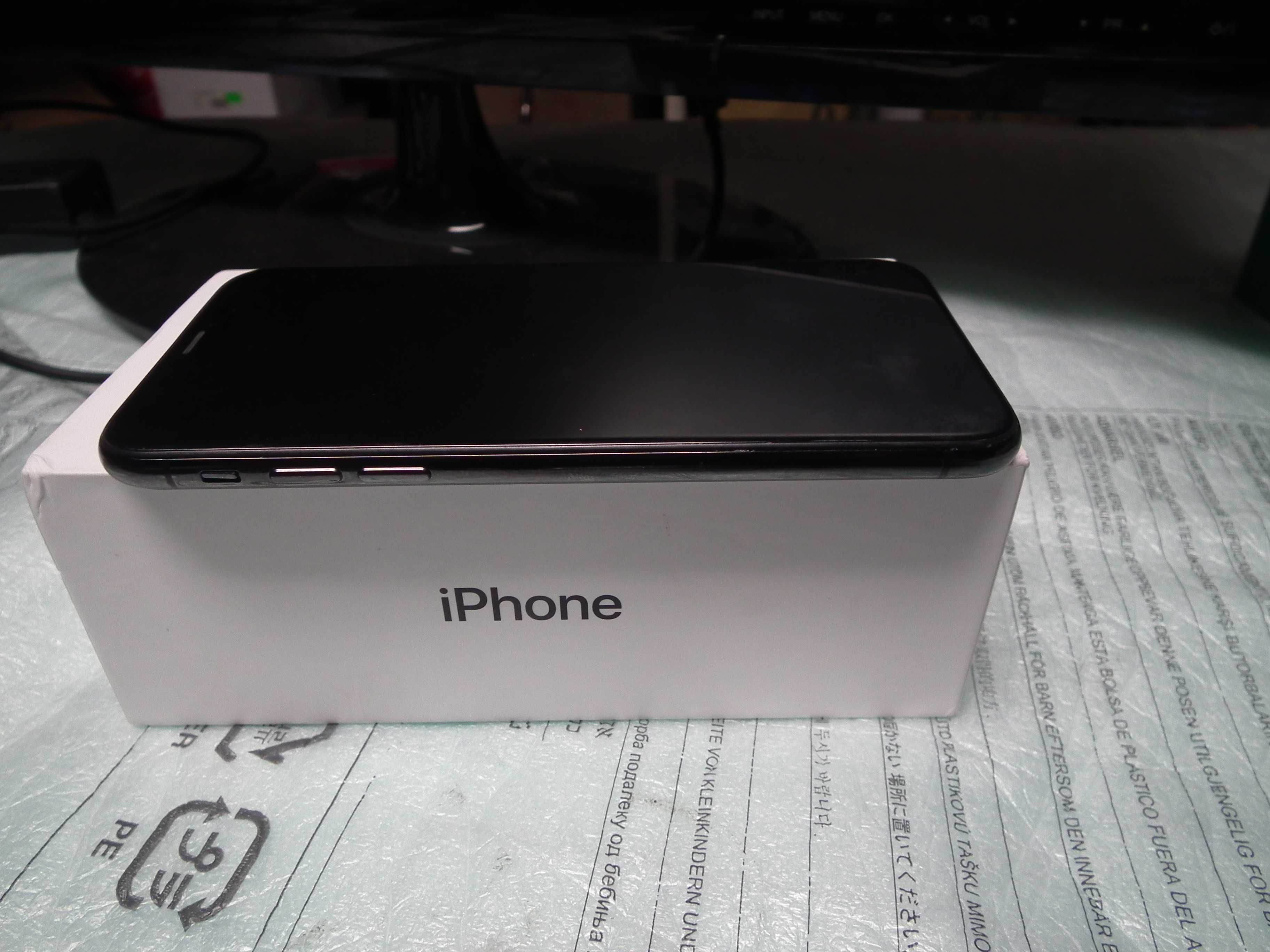 Apple Iphone XS - 64gb - Space Grey