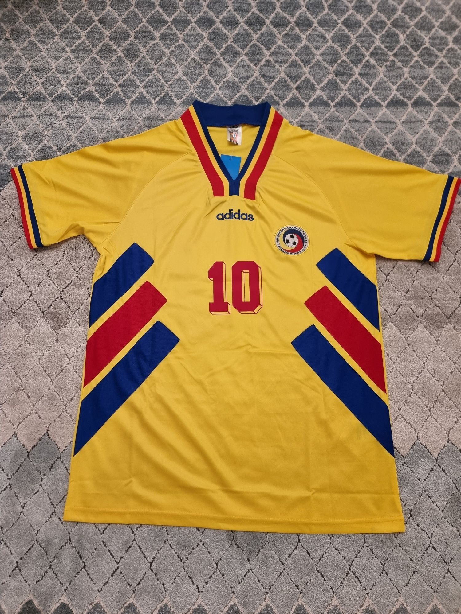 Tricou Romania nationala 1994 cu Hagi