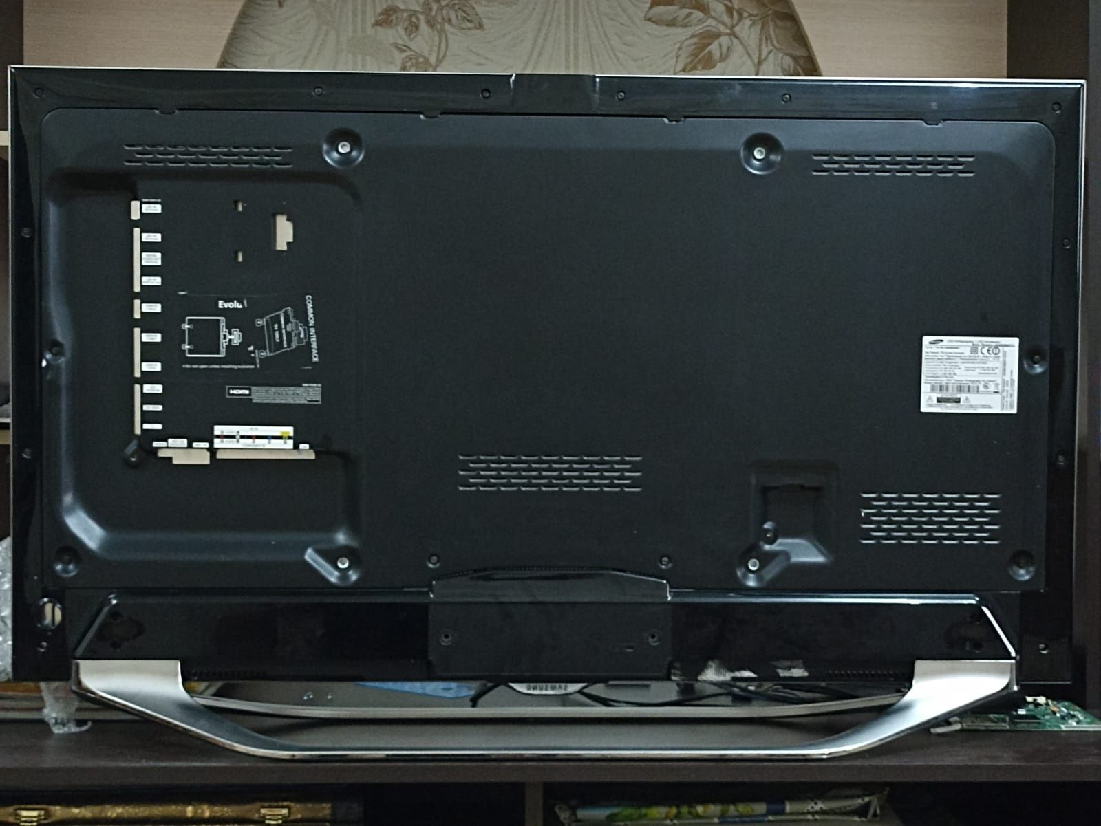Корпус телевизора 46"