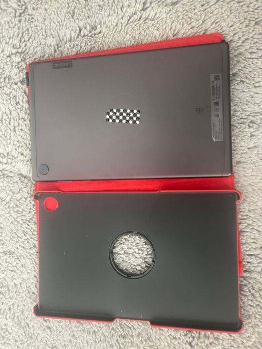 Lenovo M 10 puțin folosită.