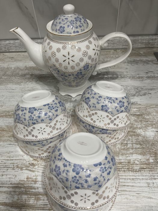 Чайник с кесечшками