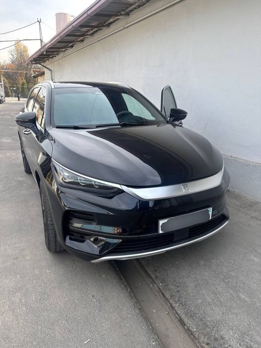 BYD tang restyling 730km 2023 йил