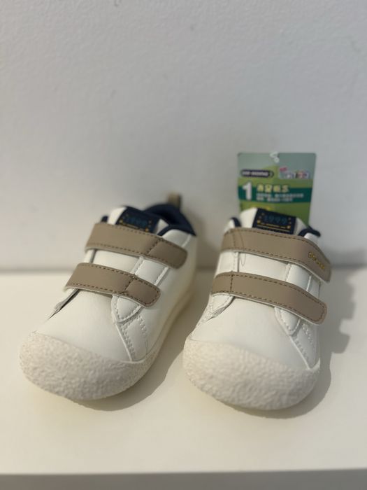 Ghete, piele, noi, 22