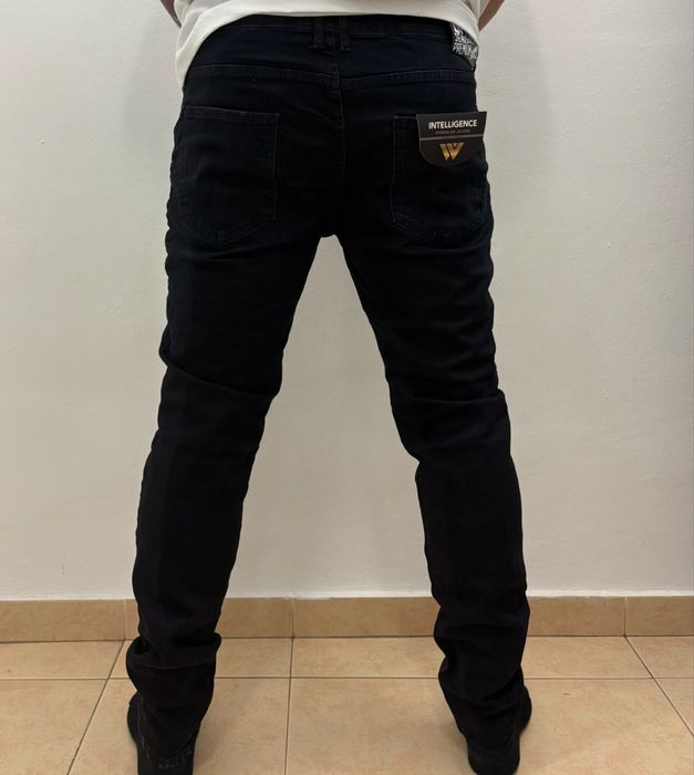 Италиански мъжки дънки