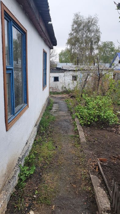 Продам часть дома ,находится в отличном районе,рядом лес,благоустроенв