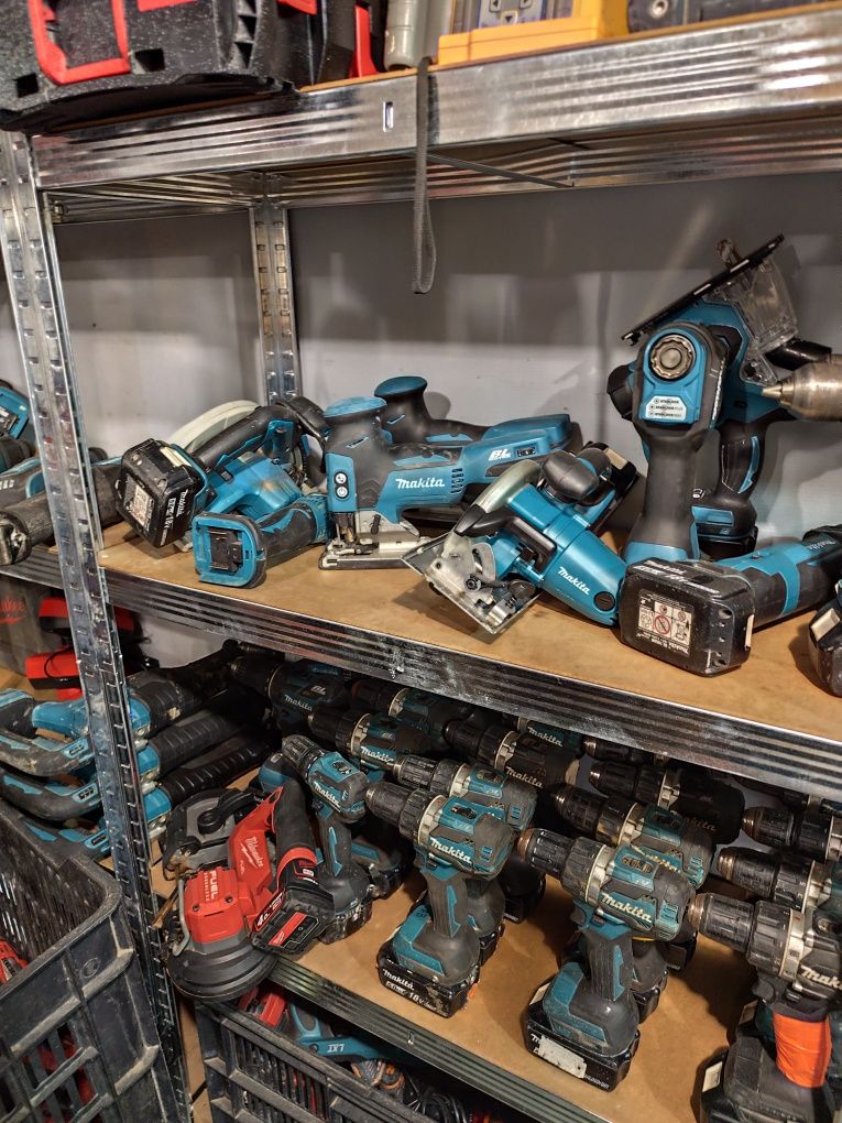 Безчетков акумулаторен ъглошлайф Макита Makita DGA 504 + 5Ah