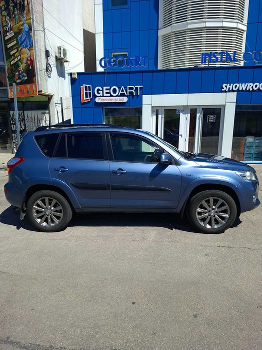 Toyota RAV4 2012