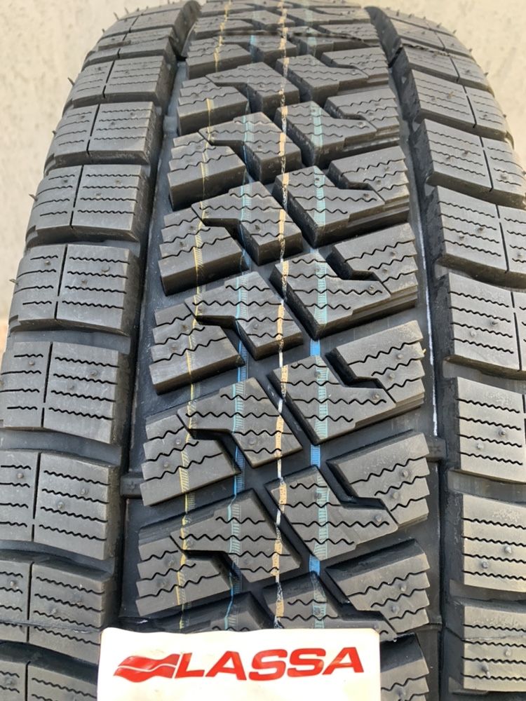 Нови зимни бусови гуми LASSA Wintus 2 225/70R15 112/110C 8PR НОВ DOT