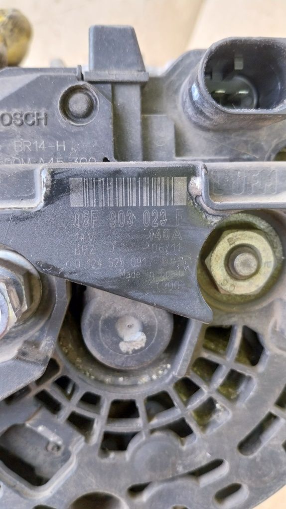 Алтернатор Bosch 06F 903 023F 140A Vw Seat Audi Skoda 2.0tdi 1.9tdi