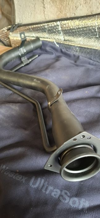 Гърловина резервоар Сузуки игнис