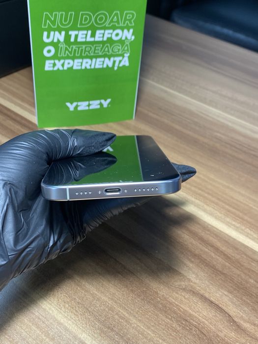 iPhone 16 Pro Max / 256 GB / Sănătate baterie 100% / Ca nou