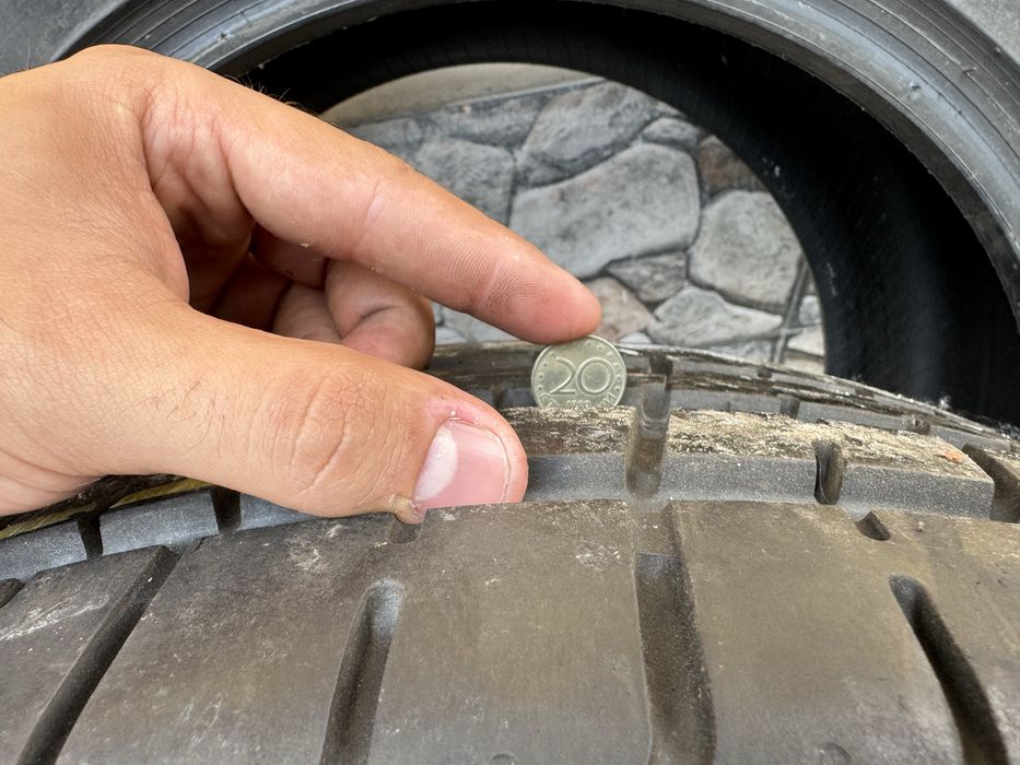 Pirelli P ZERO 255/45/19