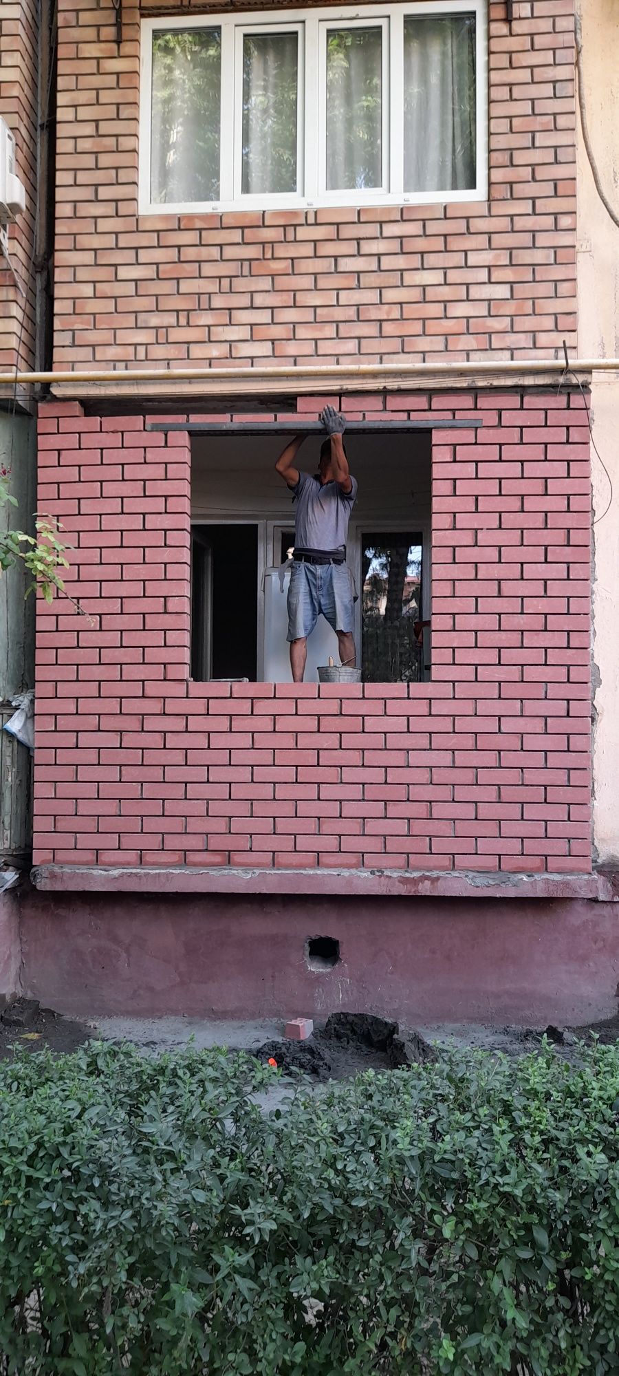 Кладка ремонт утипления балконов