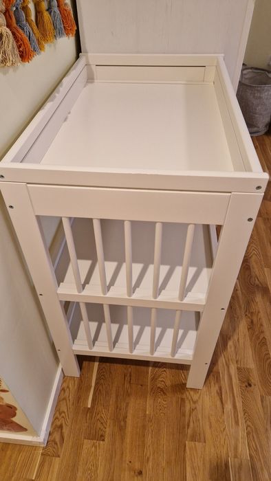 Маса за повиване IKEA