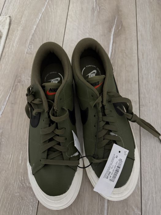 Мъжки Обувки Nikee цвят Хаки НОви