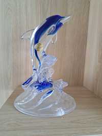 Delfin din cristal