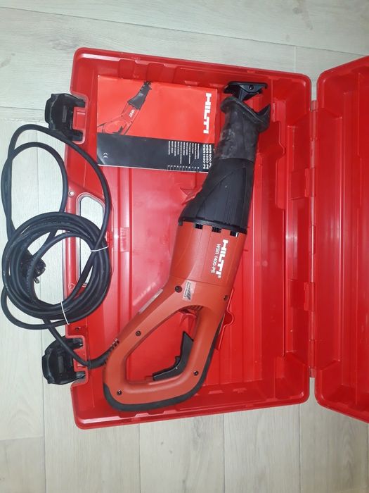 Продается новая сабельная пила