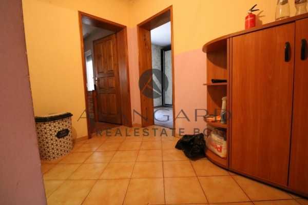 Продава се Къща в Пловдив, Център - 160 кв.м за 3125 €/кв.м - Снимка #4