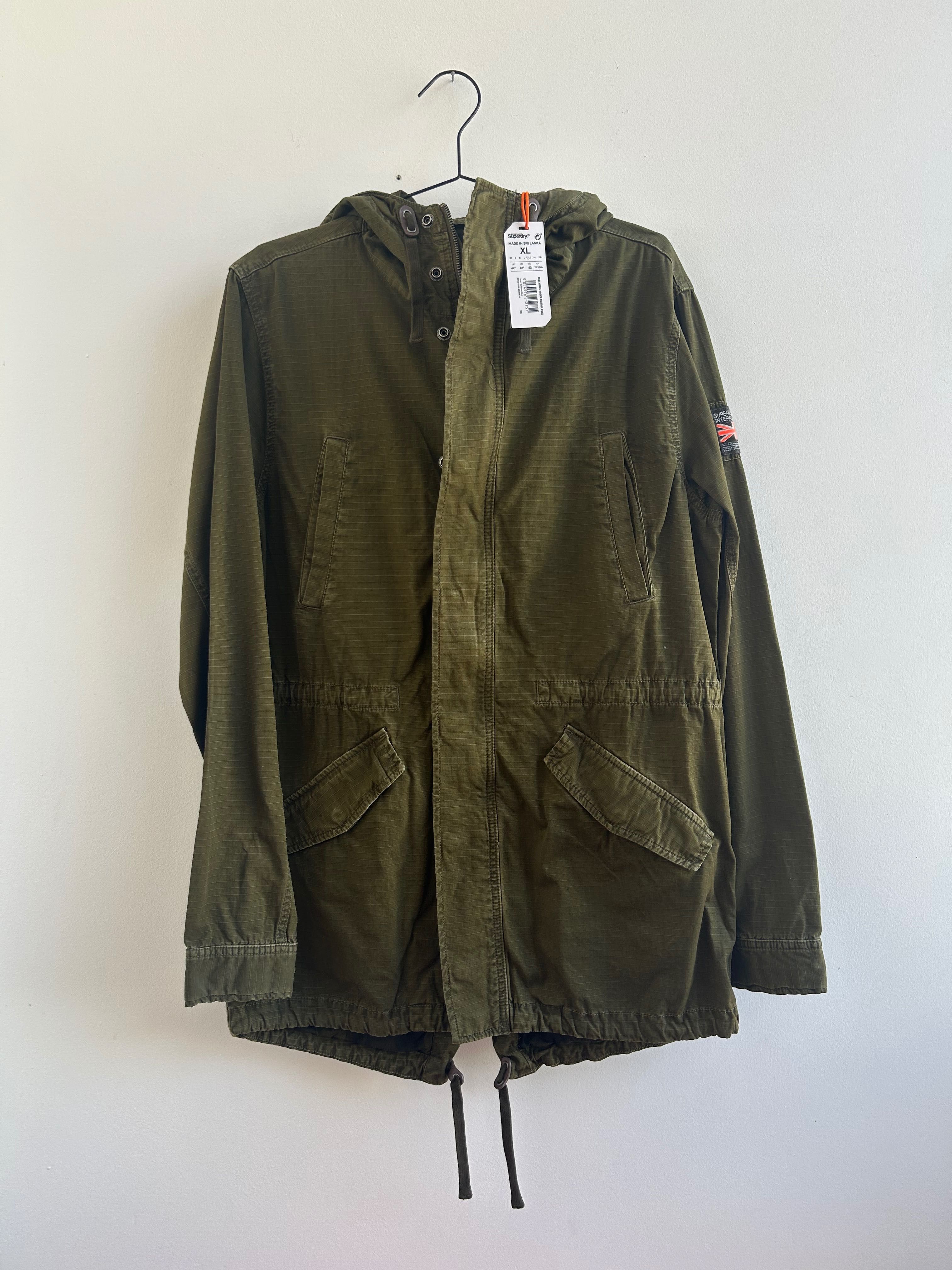 Яке (Парка) Superdry Размер XL цвят зелен