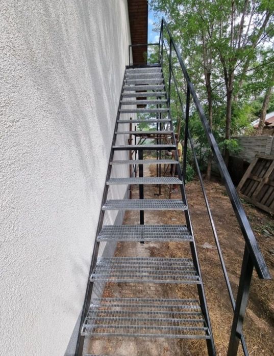 Scări zicate 567