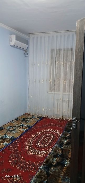 Qarshi 6 mk 3 xona 3etaj uy sotiladi 500 milon sovdosi bor kelishamiz