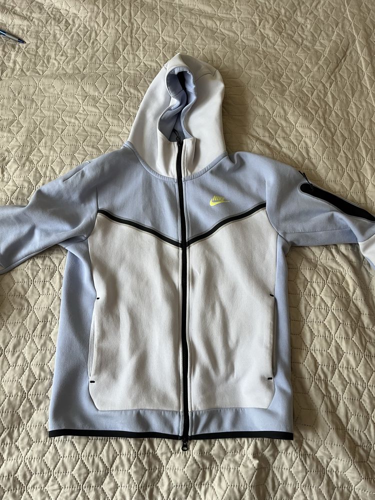 vand nike tech fleece baby blue