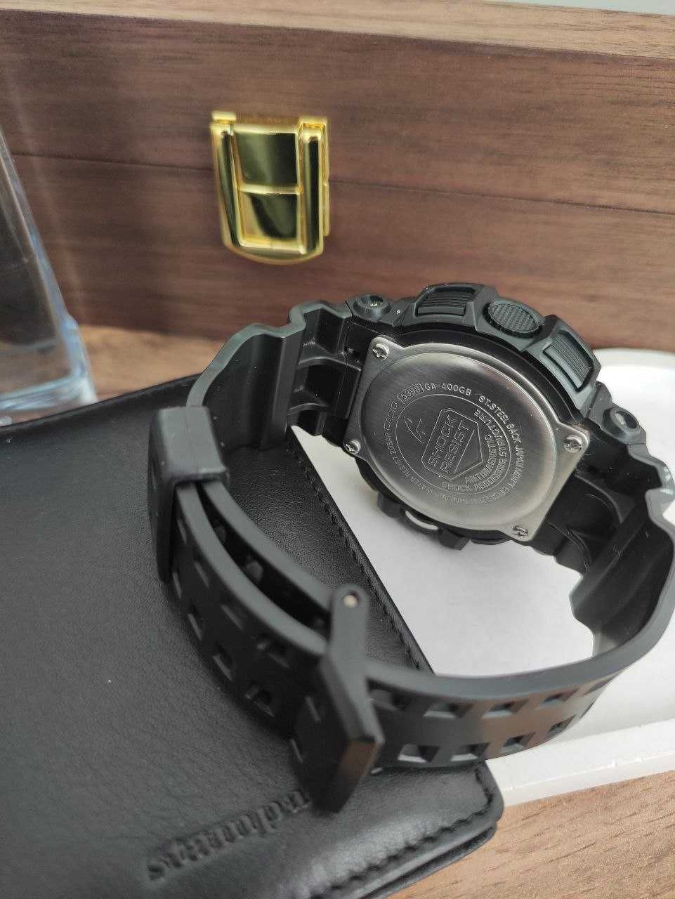 Продам часы CASIO G-SHOCK GA-400GB. Оригинал.