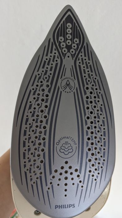 Staţie de călcat cu abur Philips Perfect Care elite silence