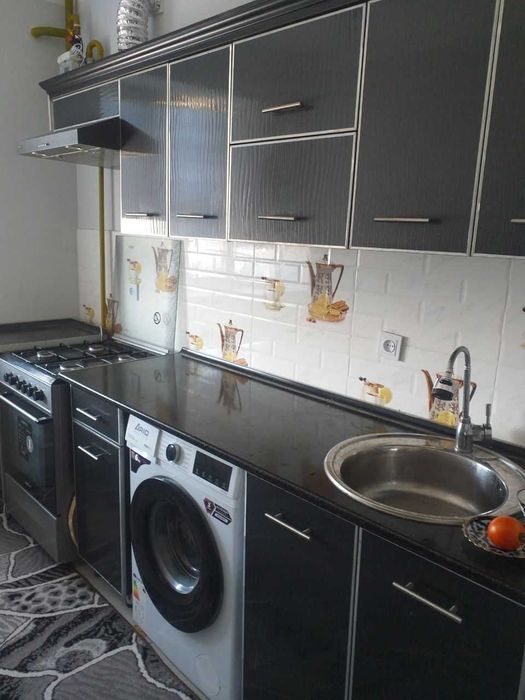 Obod borishda 3 xonalik kvartira  sotiladi