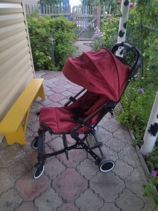 Коляска новая разборная в чемодан