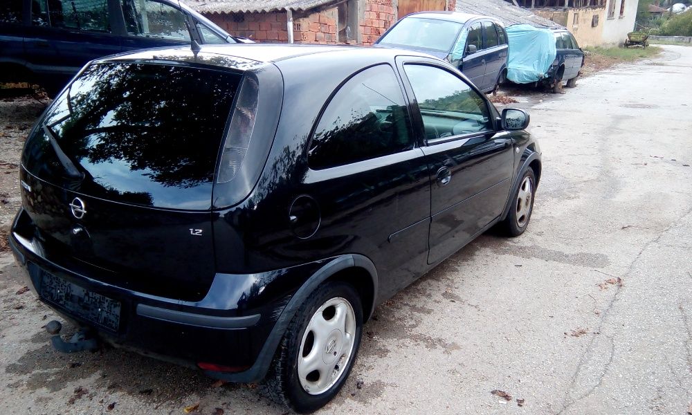 Opel Corsa -1.2 16v -75кс./2005/- на части