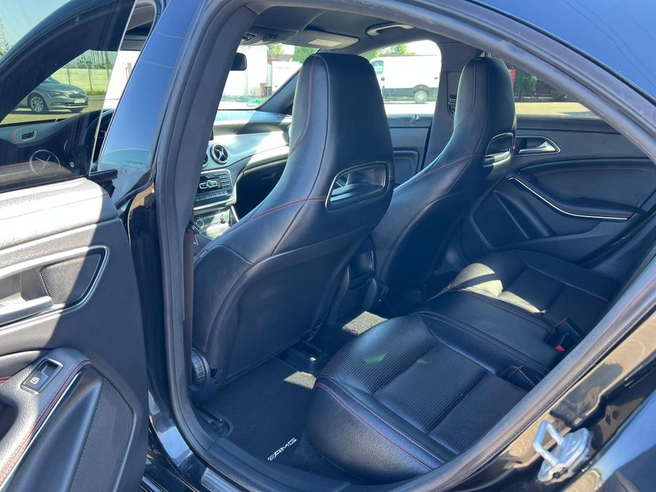 Vand Mercedes-Benz CLA