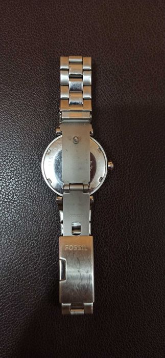 часовници Fossil-40 лв, Laura Torelli-40 лв Dreimaster-40 лв /но