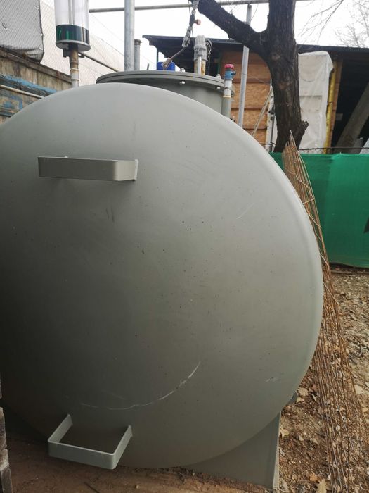 Bazin, rezervor metalic 10.000LITRI, arzator RIELLO 395kw, ulei.