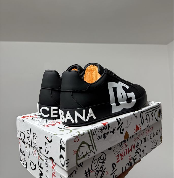 Dolce Gabbana Portofino Black Logo