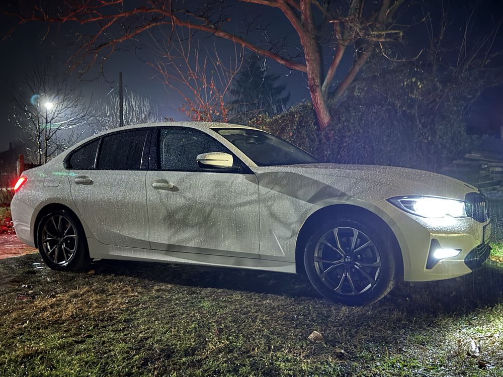 BMW Seria 3 320i