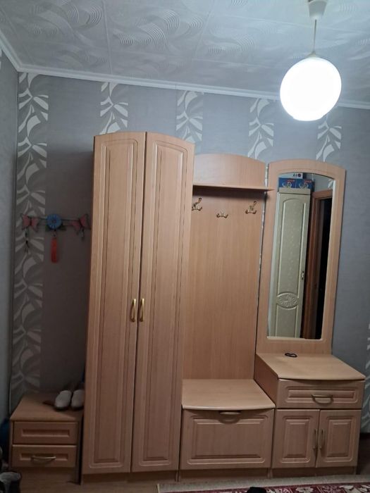 Продам 2 шкафа за 15 000