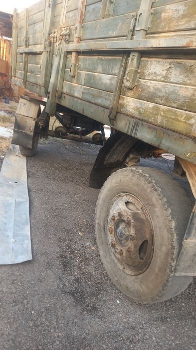 Zil tirkama sotiladi