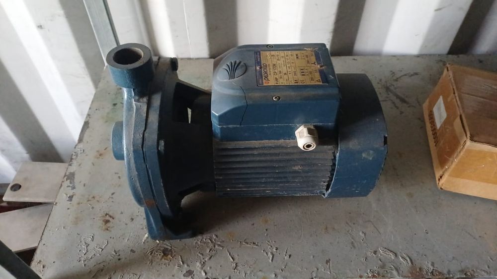 Насос центробежный