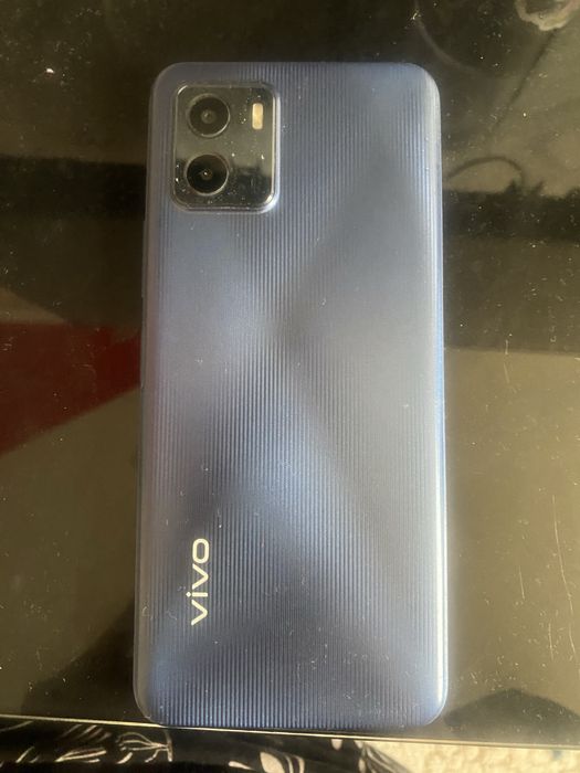 Телефон vivi15 на продаж