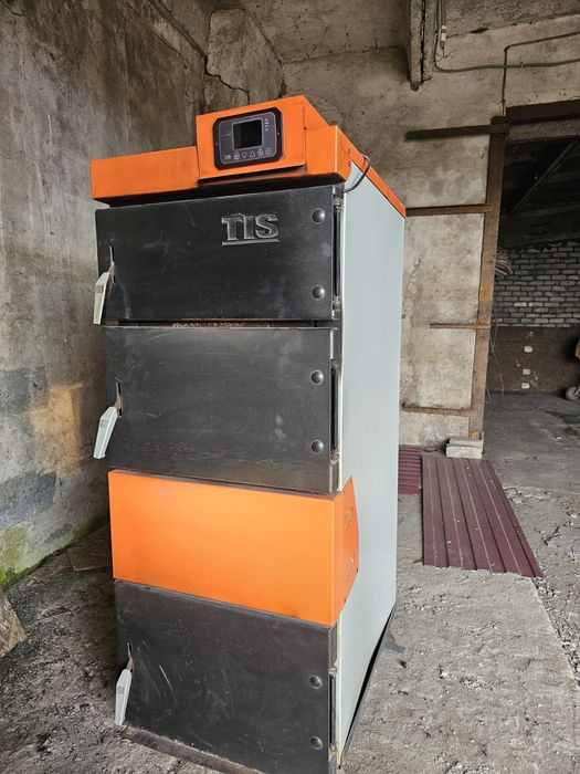 Котёл длительного горения UNI 30