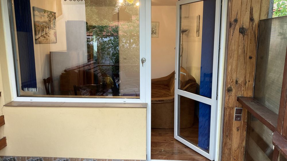 Inchiriez Apartament 2 Camere la Casa zona Noica Politie Ultracentral