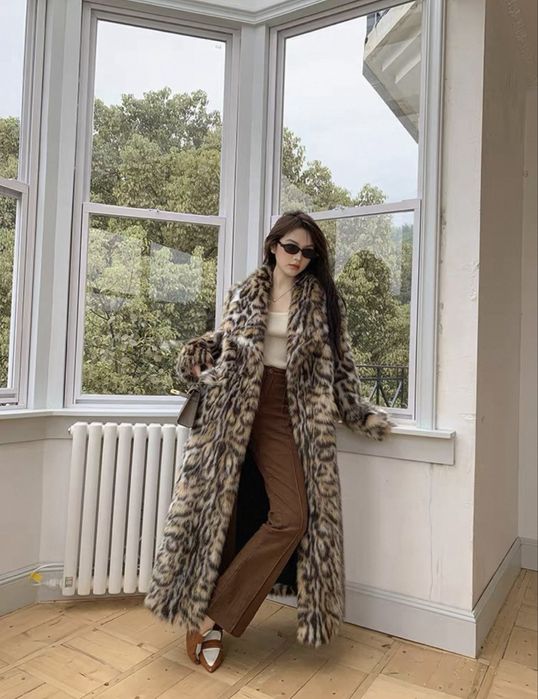 Новая шуба с этикеткой