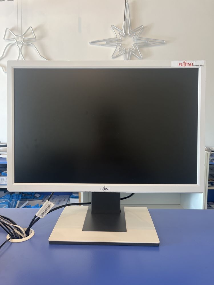 Fujitsu B22W-5 ECO – 22”