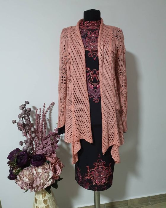 Cardigan/Blazer superb, lucrat hand made, masura universala;