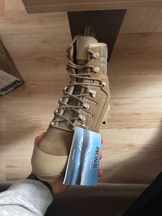 Bocanci militari Meindl Defence 2