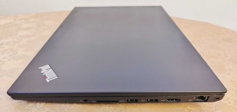 ThinkPad P52s/Core i7-8550U/16GB RAM/128G SSD/Quadro P500/15.6 IPS FHD