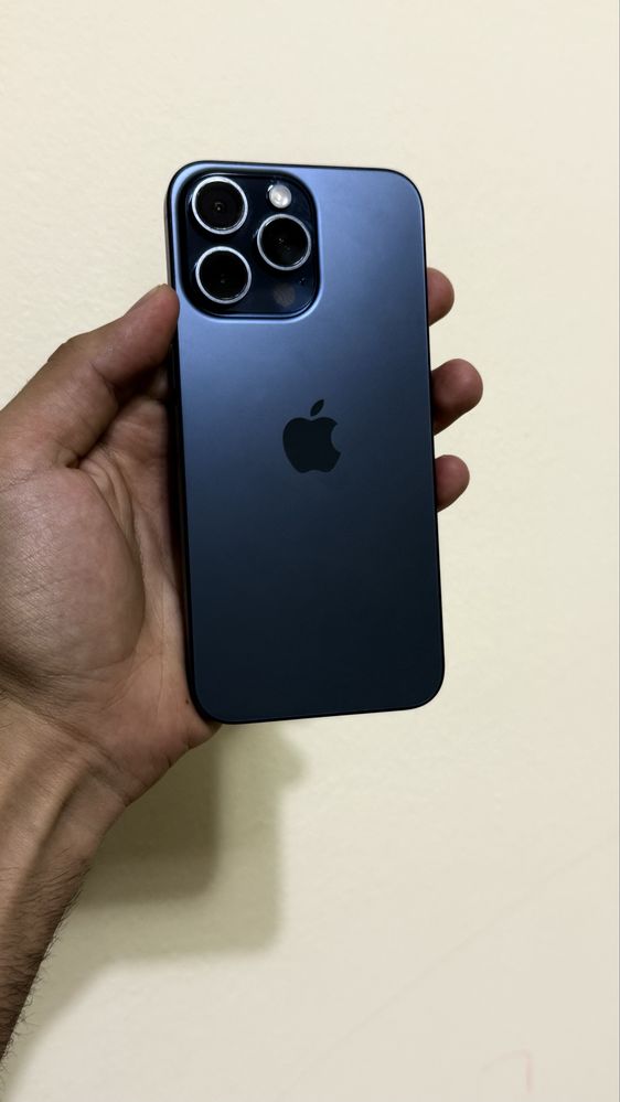 Srochna iphone 15 pro max Zapchast Icloudga tushgan