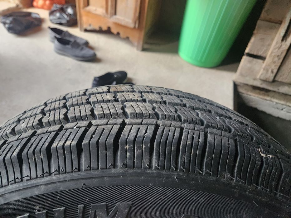 FALKON 205/70.R14